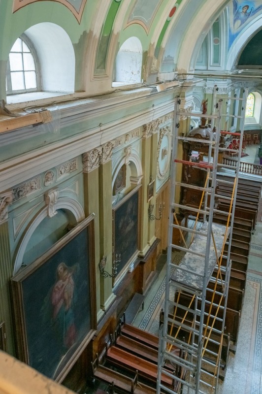 Prace ratunkowe sklepienia nawy, w trakcie prac (2020 r.) Instytut POLONIKA