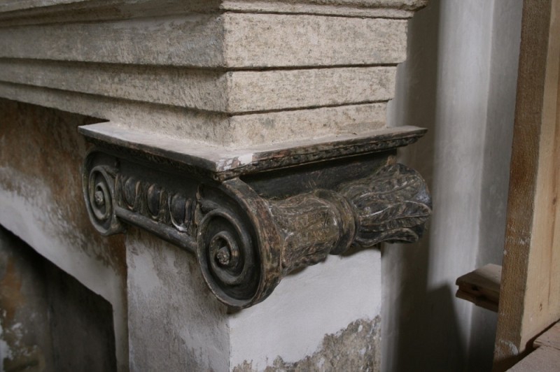 Otwórz galerię (7 fotografii) Elementy ołtarza Serca Pana Jezusa przed konserwacją