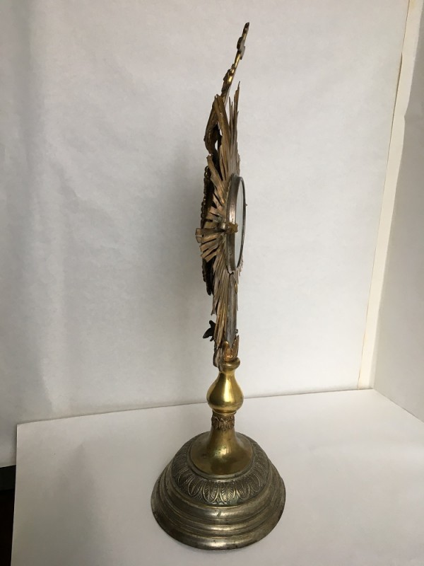 Obiekt przed pracami konserwatorskimi Instytut POLONIKA 