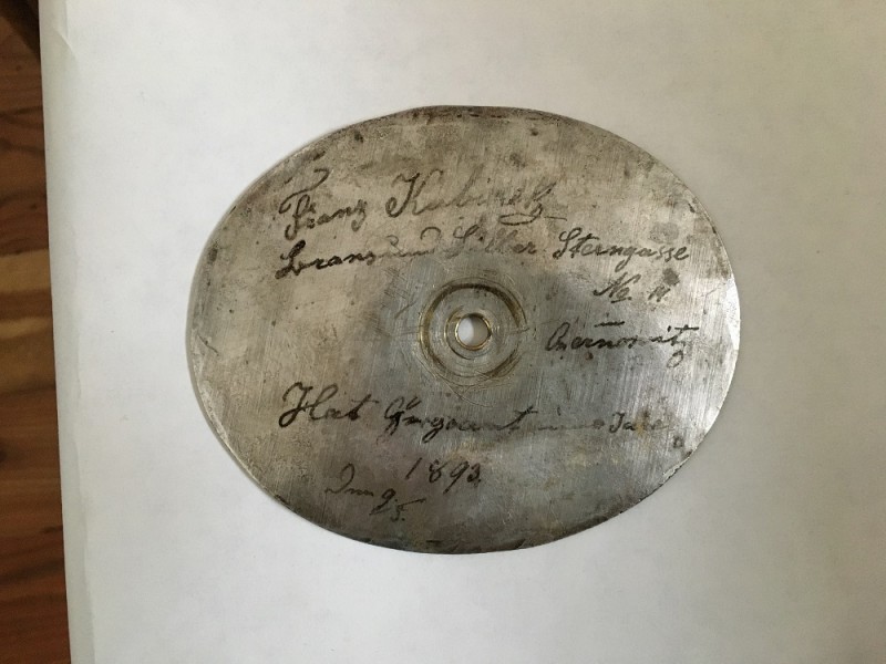 sygnatura twórcy monstrancji Instytut POLONIKA